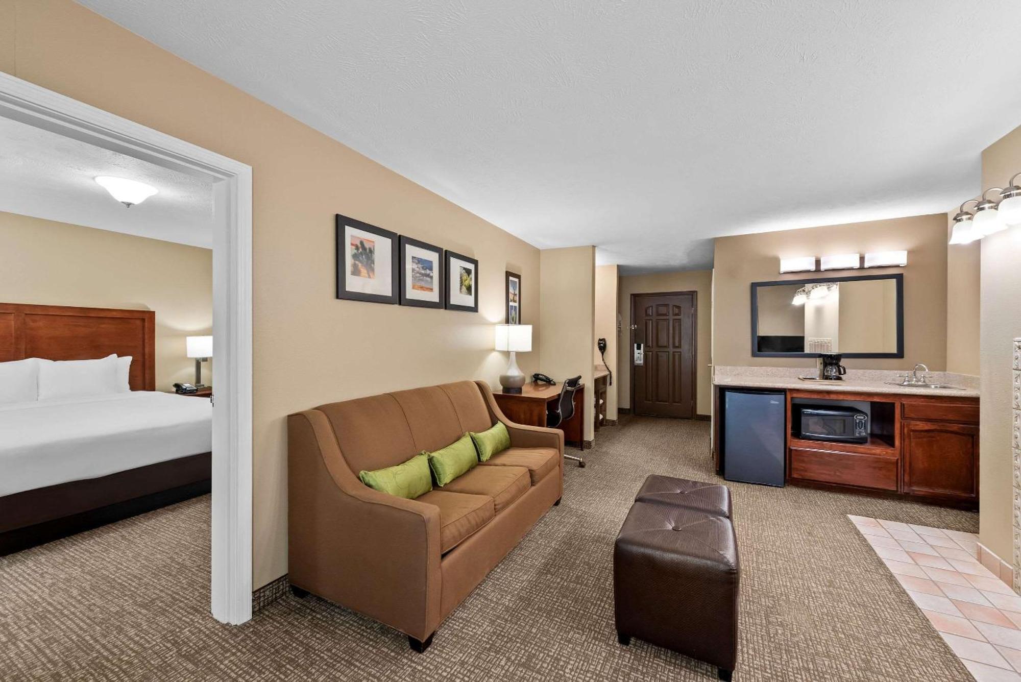 Mainstay Suites El Centro I-8 מראה חיצוני תמונה