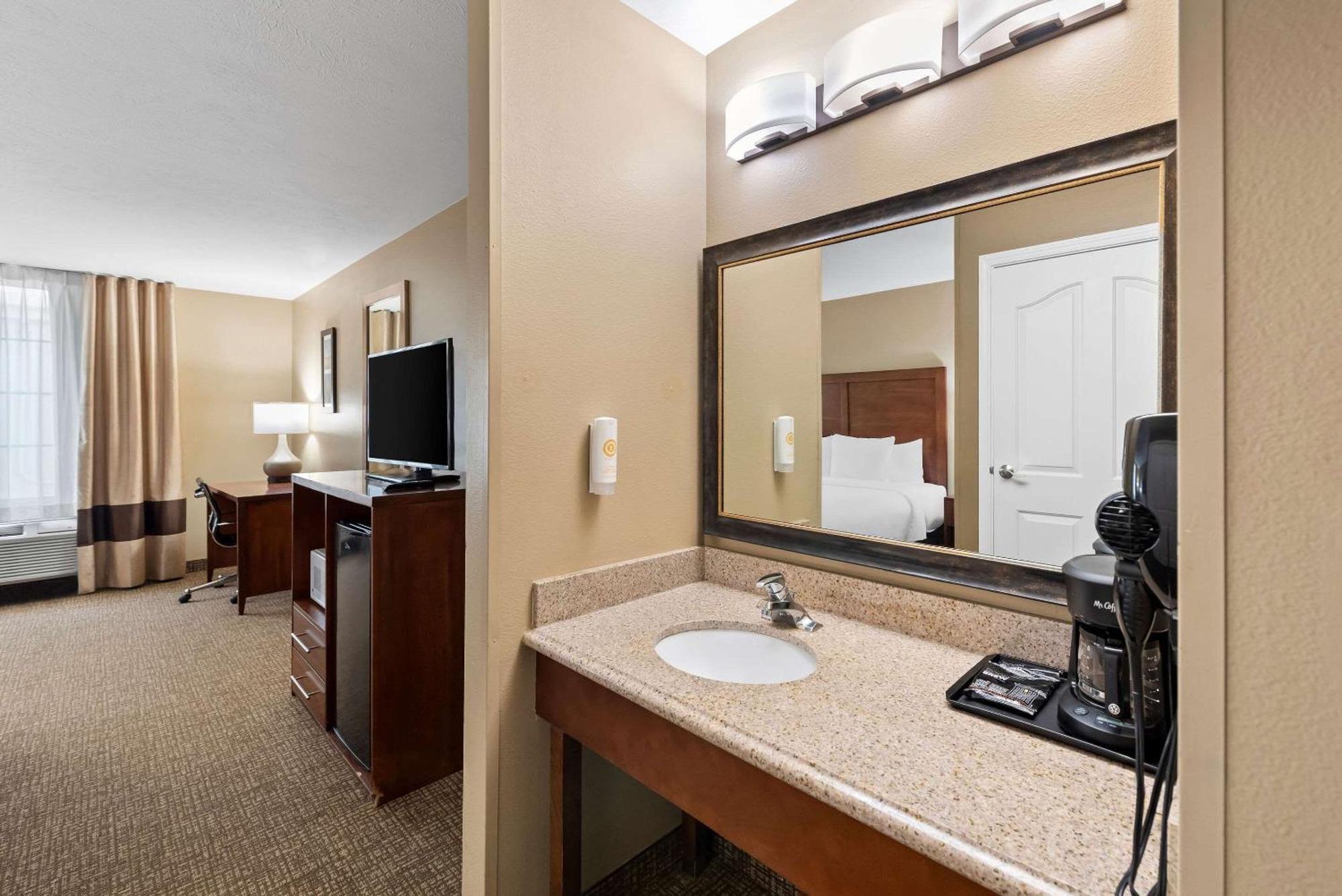 Mainstay Suites El Centro I-8 מראה חיצוני תמונה