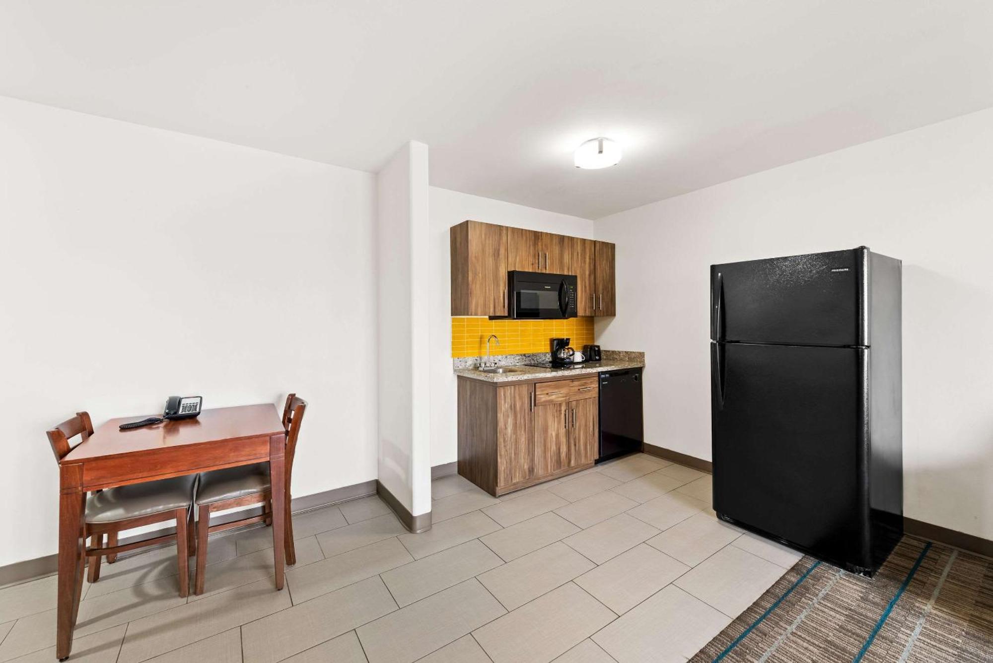 Mainstay Suites El Centro I-8 מראה חיצוני תמונה